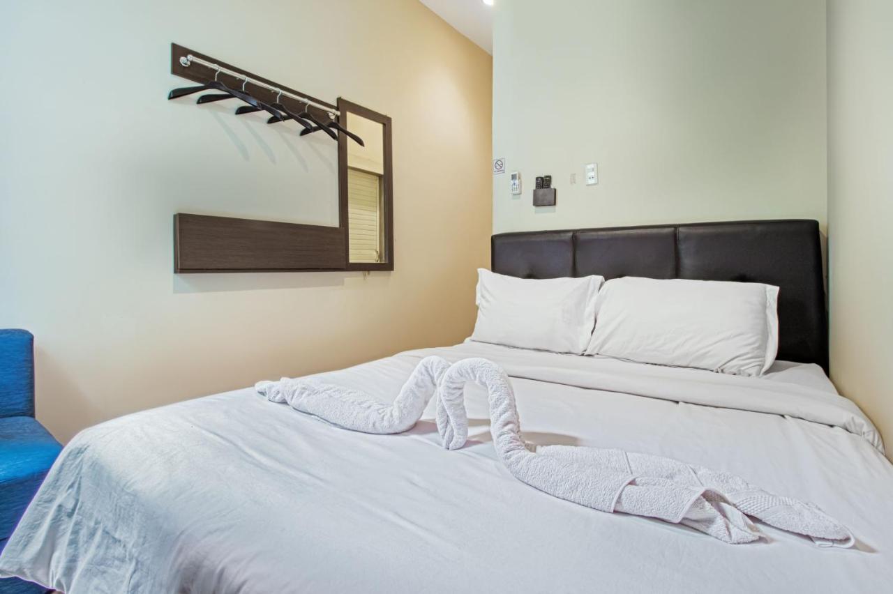 Vosstel Guest House Medan Zewnętrze zdjęcie